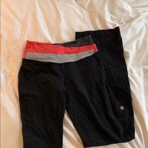 Lululemon yoga pants size 4